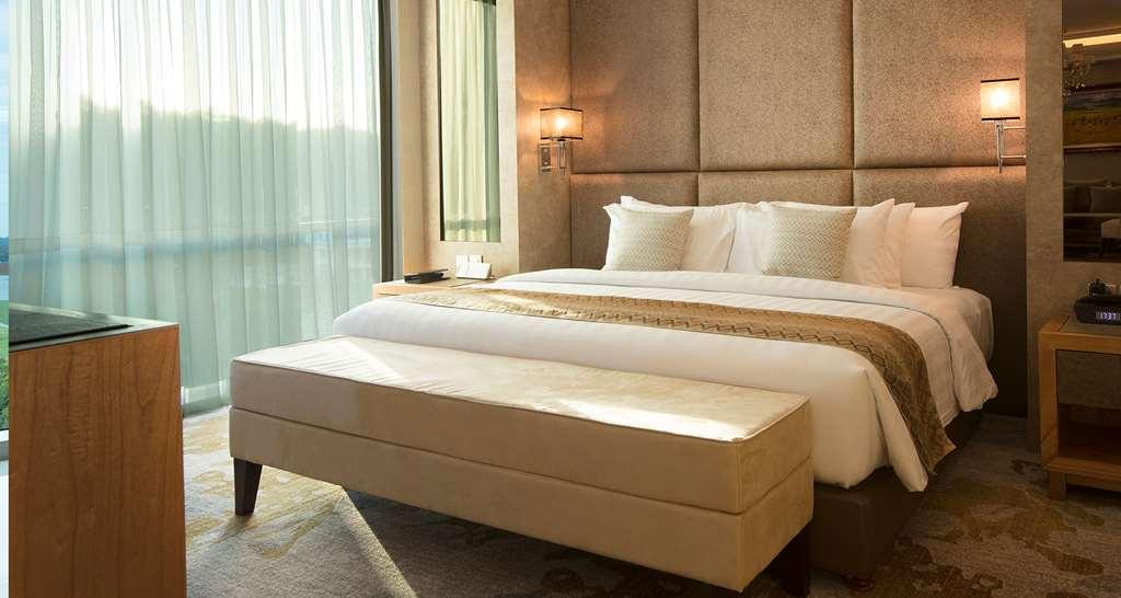Wyndham Panbil 5*