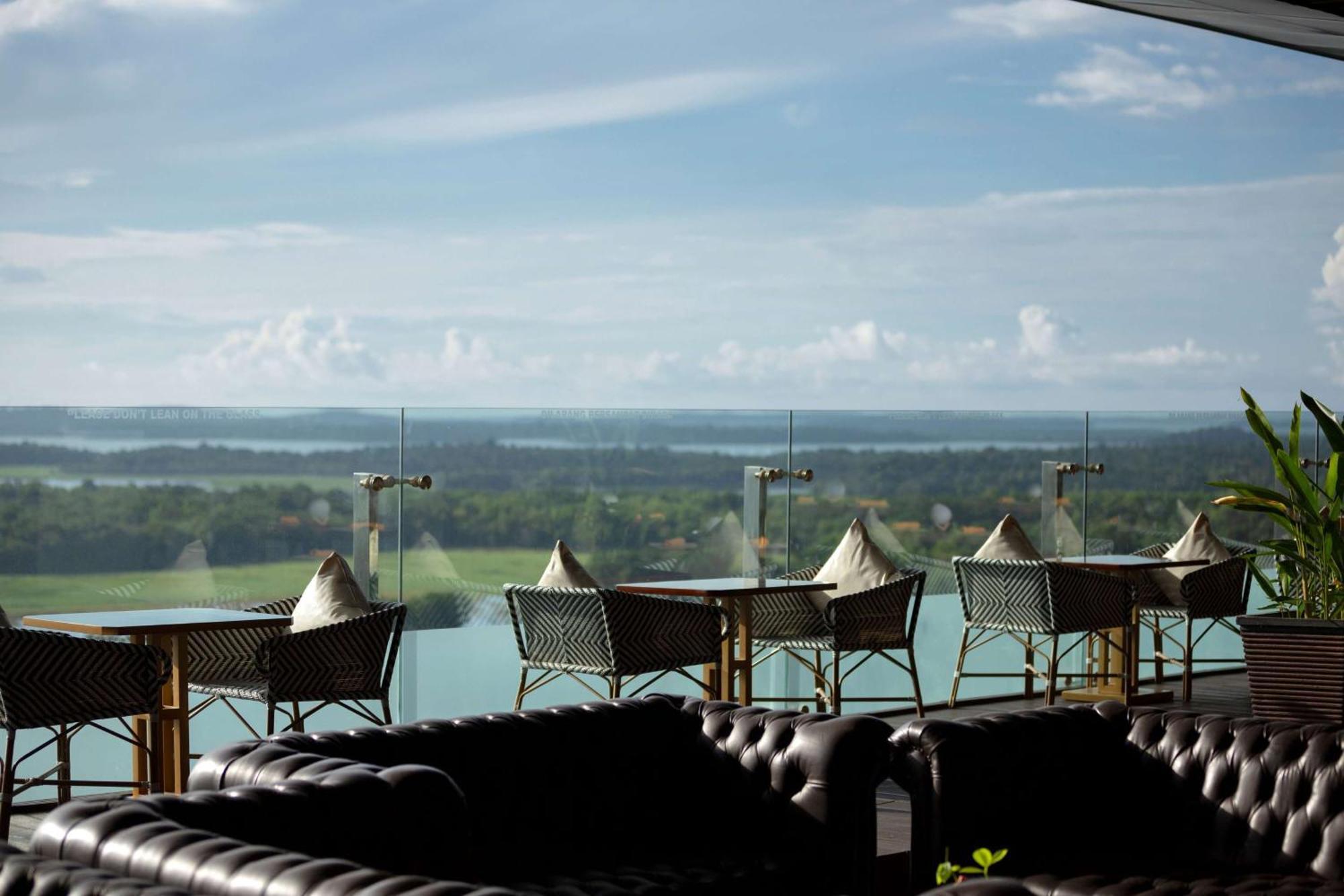 Western Premier Panbil Hotel 5*